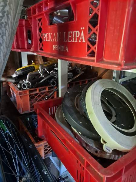 Peräkärryllinen polkupyörien osia Helsinki - photo 4