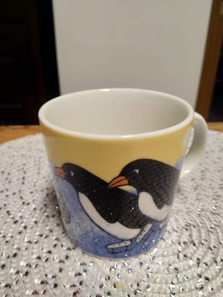 Heljä Liukko-Sunström, Pingviinimuki Hupsista uusi Kuopio - photo 2