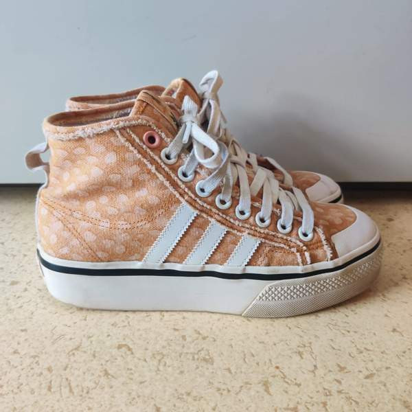 Adidas Nizza Disney kengät koko: 40 Лаппенранта - изображение 1