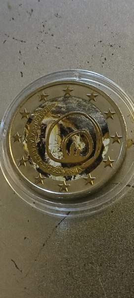 2€ Erikoiskolikko 2013 Rahapajan värjäämä. Ylivieska – foto 1