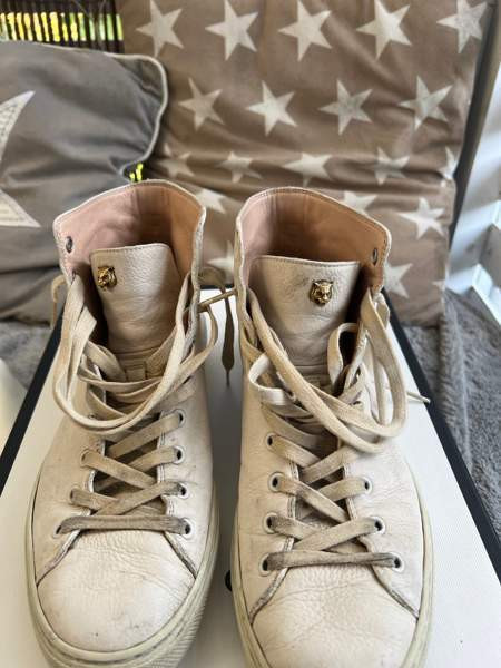 Gucci Kengät Ювяскюля - изображение 2