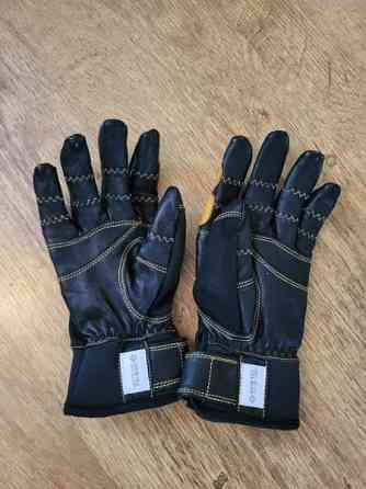 Hestra Goretex Hanskat (7) Tampere