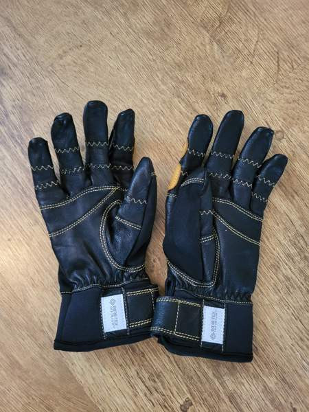 Hestra Goretex Hanskat (7) Tampere - valokuva 2