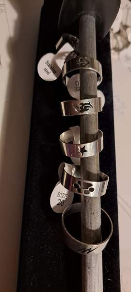 Erilaisia sormuksia 17-21 koon Варкаус - изображение 1