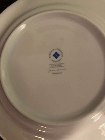 Apilanlehti lautaset Helsinki – foto 2