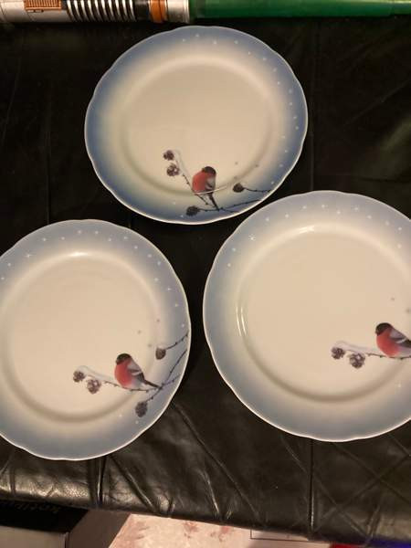 Apilanlehti lautaset Helsinki – foto 1