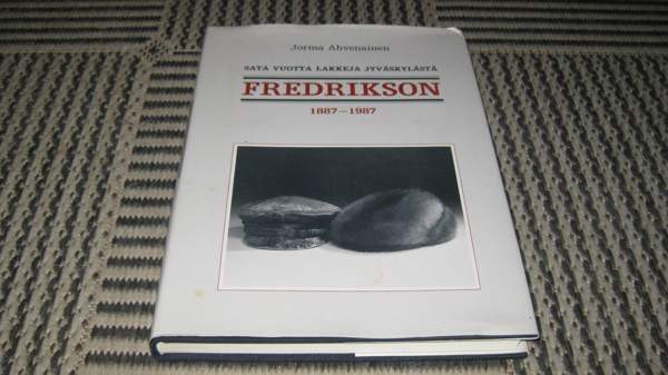 Fredrikson 1887-1987 : sata vuotta lakkeja Jyväskylästä Ювяскюля - изображение 1