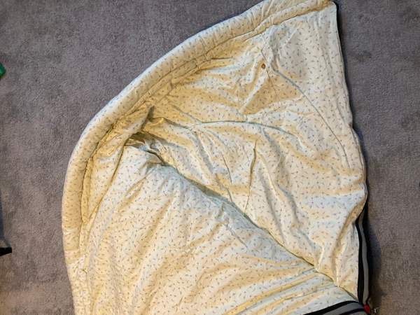 Coleman Monstera L Makuupussi Akaa - photo 6