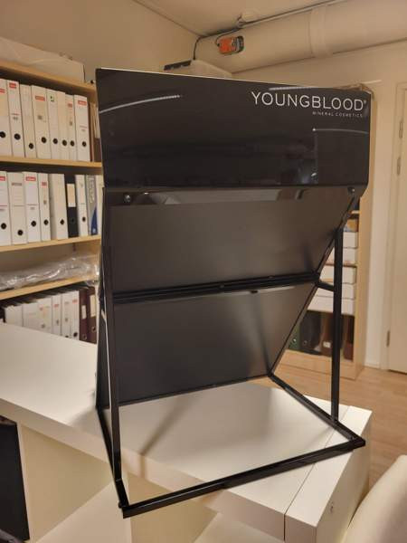 Meikkiteline, testeriteline Kaarina - valokuva 3