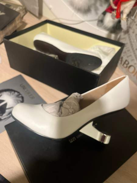 UNcover upeat united Nude kengät kuin uudet Турку - изображение 2