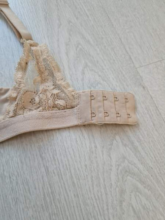 Marks&Spencer, beiget imetysliivit, koko 75D Harjavalta - изображение 5