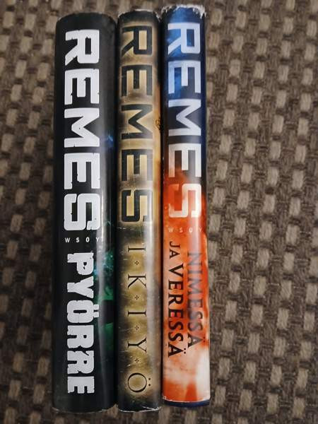 Myydään Ilkka Remes kirjat Helsinki – foto 1