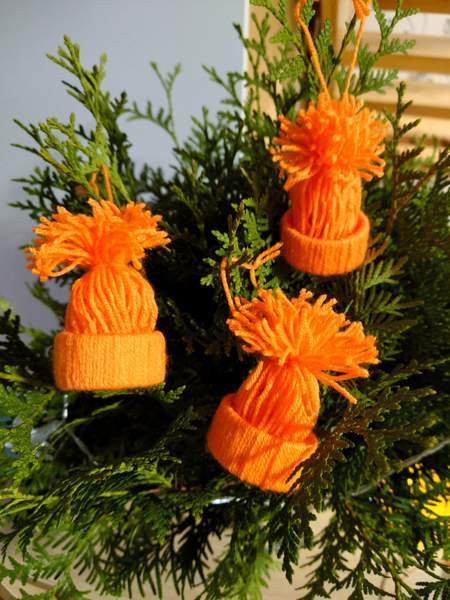Joulukoriste/ kuusen koriste pipo neonoranssi Raasepori – foto 1