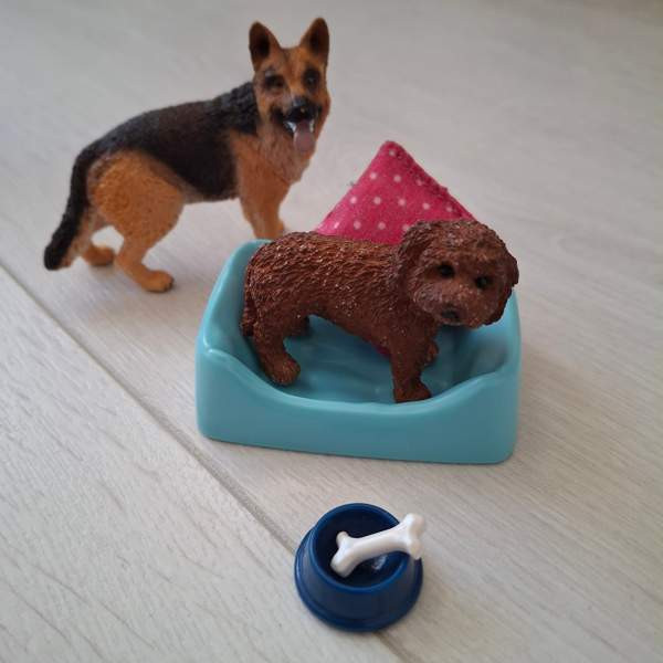 Schleich - koirasetti, peti ja tarvikkeet + 1 koira Тампере - изображение 3