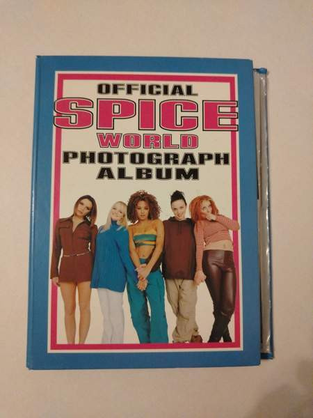 Official Spice world photograph album Hyvinge – foto 1