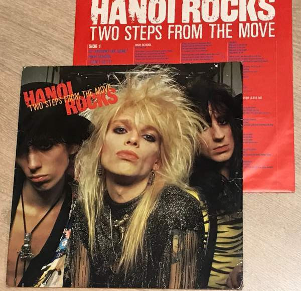 Hanoi Rocks, Two Steps From The Move LP, CBS painos Sauvo – foto 1