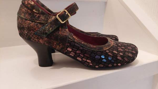 Laura Vita upeat juhla-avokkaat 38 Yloejaervi - photo 1