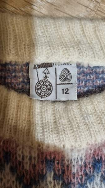 100% Islanninvillaa oleva villapaita 12-vuotiaalle Lappeenranta – foto 3