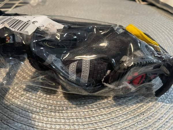 Pienen koiran Rukka tossut Hämeenlinna - valokuva 3