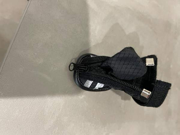 Pienen koiran Rukka tossut Hämeenlinna - valokuva 6