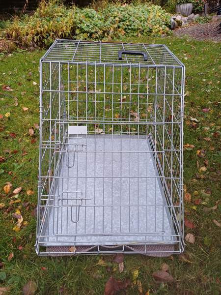 Koirahäkki autoon Vantaa - valokuva 3