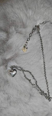 Guess hopeinen kaulakoru Тампере - изображение 4