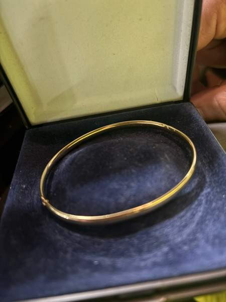 Ostan kultaa: 14k 42€/g 18k 55€/g ( NOUTO / Myös Rikkinäiset) Эспоо - изображение 1