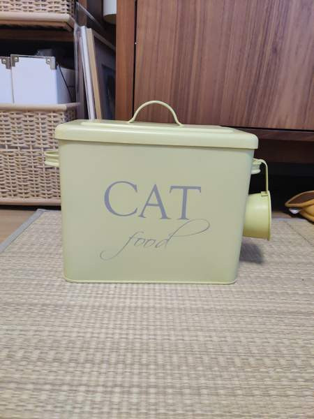 Kissan ruokasäiliö Espoo - valokuva 1