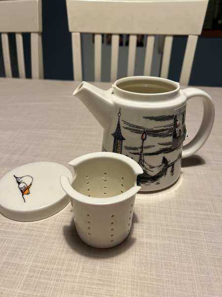 Arabia Muumi Perinteitä Kunnioittaen Teekannu Oulu – foto 3