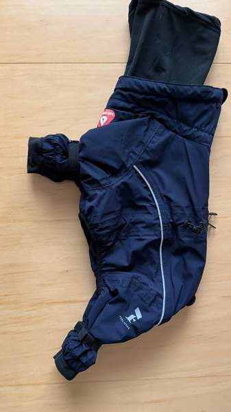 Feel Active Snow toppahaalari sininen Turku - valokuva 1