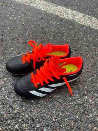 Adidas Predator -nappikset, koko 34, Uudet! Turku
