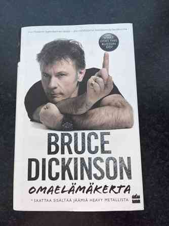 Bruce Dickinson kirja nimikirjoituksella Lohja