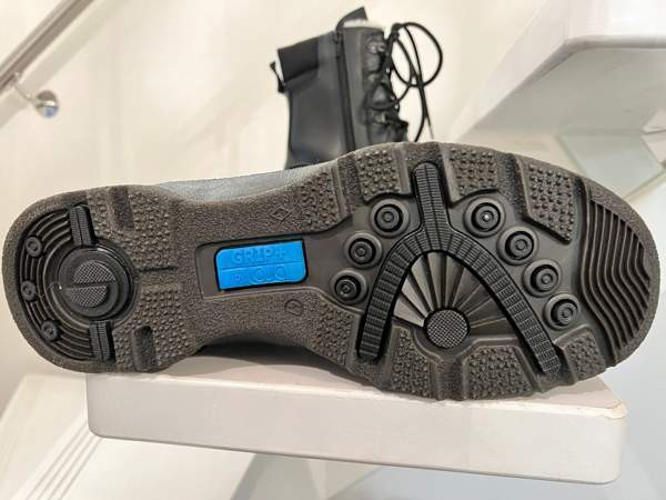 Upouudet miesten turvakengät Kangasala - photo 4