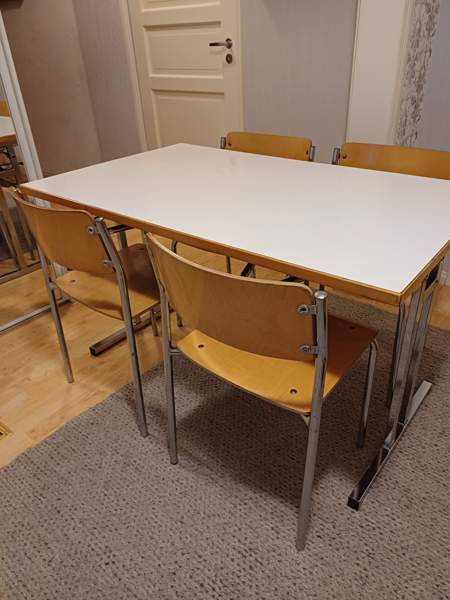 Ruokailutilan pöytä ja tuolit, myös enemmän Ilmajoki - valokuva 3