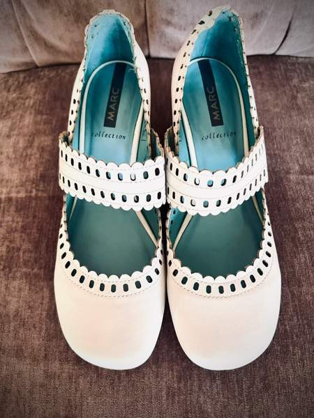 Naisten avokkaat Райсио - изображение 1