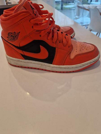 Nike Air Jordan Loimaa - valokuva 1