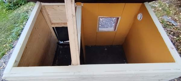 Lämpöeristetty koirankoppi Maentsaelae – foto 2
