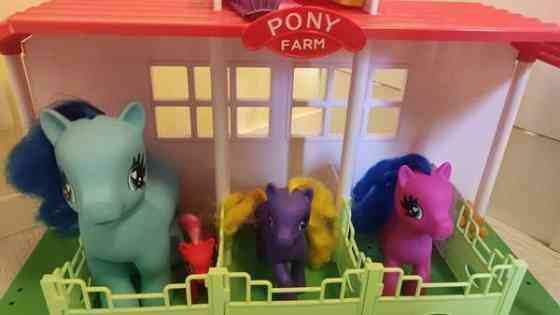 Pony farm -talli Sievi