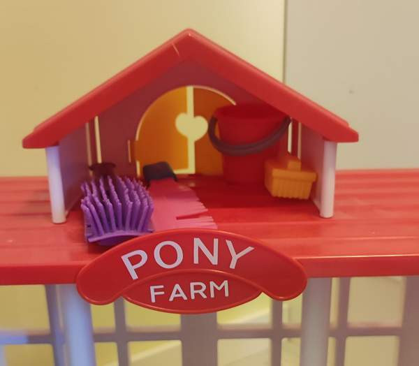 Pony farm -talli Sievi - photo 3