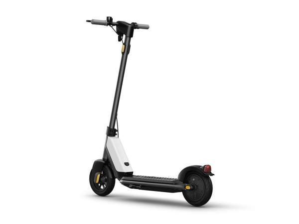 NIU - KQi1 Sport (25 km/h) Вантаа - изображение 3