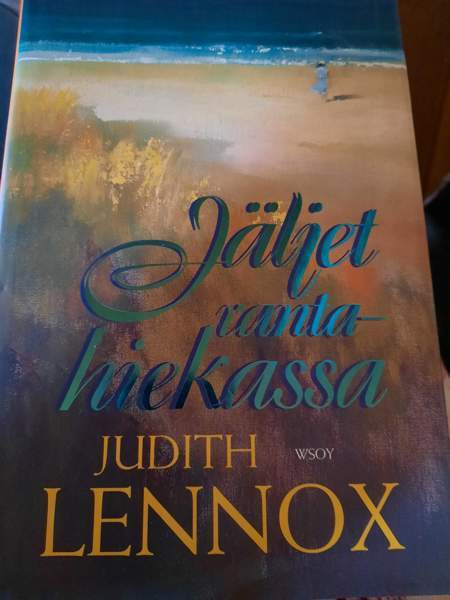 Judith Lennox , jäljet rantahiekassa Vaasa – foto 1