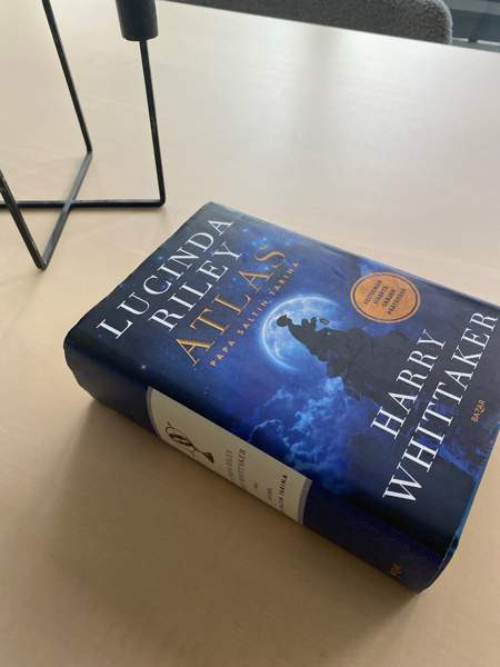 Lucinda Riley Atlas -papa saltin tarina Каарина - изображение 2