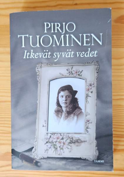 Itkevät syvät vedet, Pirjo Tuominen Эспоо - изображение 1