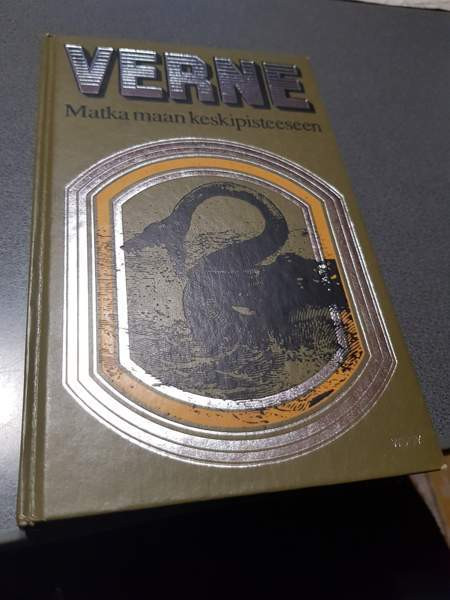 Jules Verne: Matka maan keskipisteeseen Сало - изображение 1