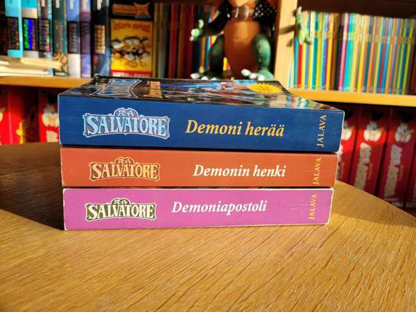 Fantasiakirjoja 8kpl Asikkala – foto 7