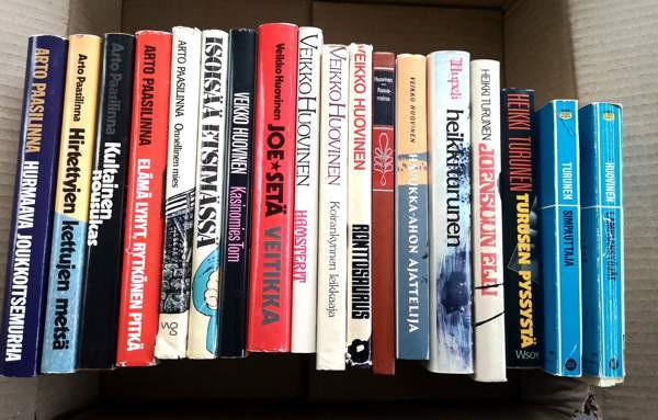 Kirjat 17kpl Paasilinna, Huovinen, Turunen Joensuu - valokuva 2