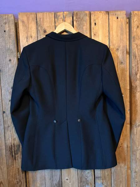 Pikeurin kisatakki/ratsastustakki Lapinlahti - photo 2