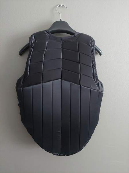 Racesafe palaturvaliivi RS2000 koko S Rovaniemi – foto 2