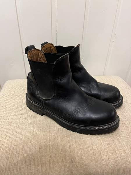 Myydään ratsastuskengät Vantaa - photo 1