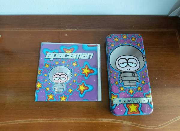 Vintage Spaceman penaali ja kortti, yhteishinta Espoo – foto 1